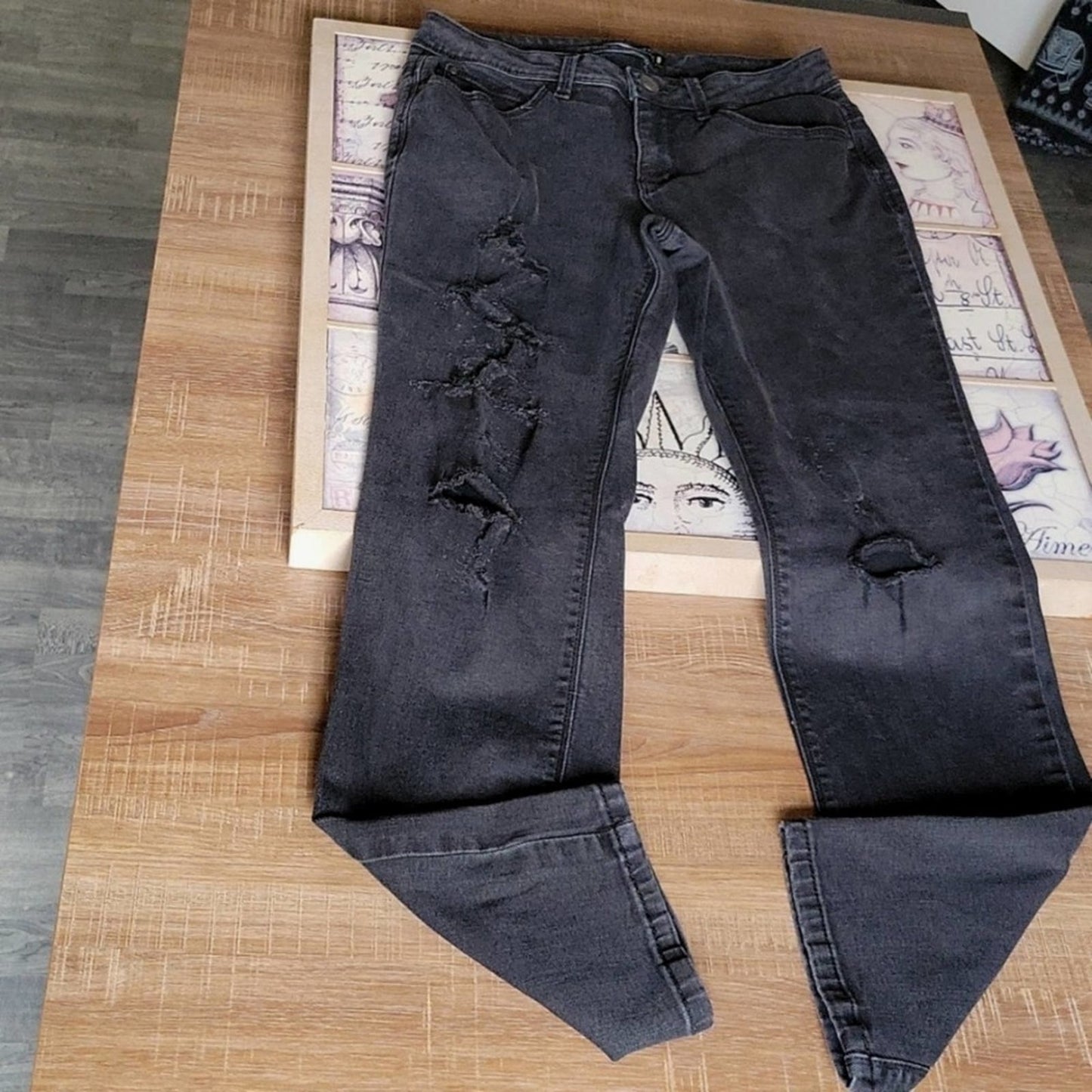 Vintage Lee Perfect Fit Black Distressed Straight Jeans