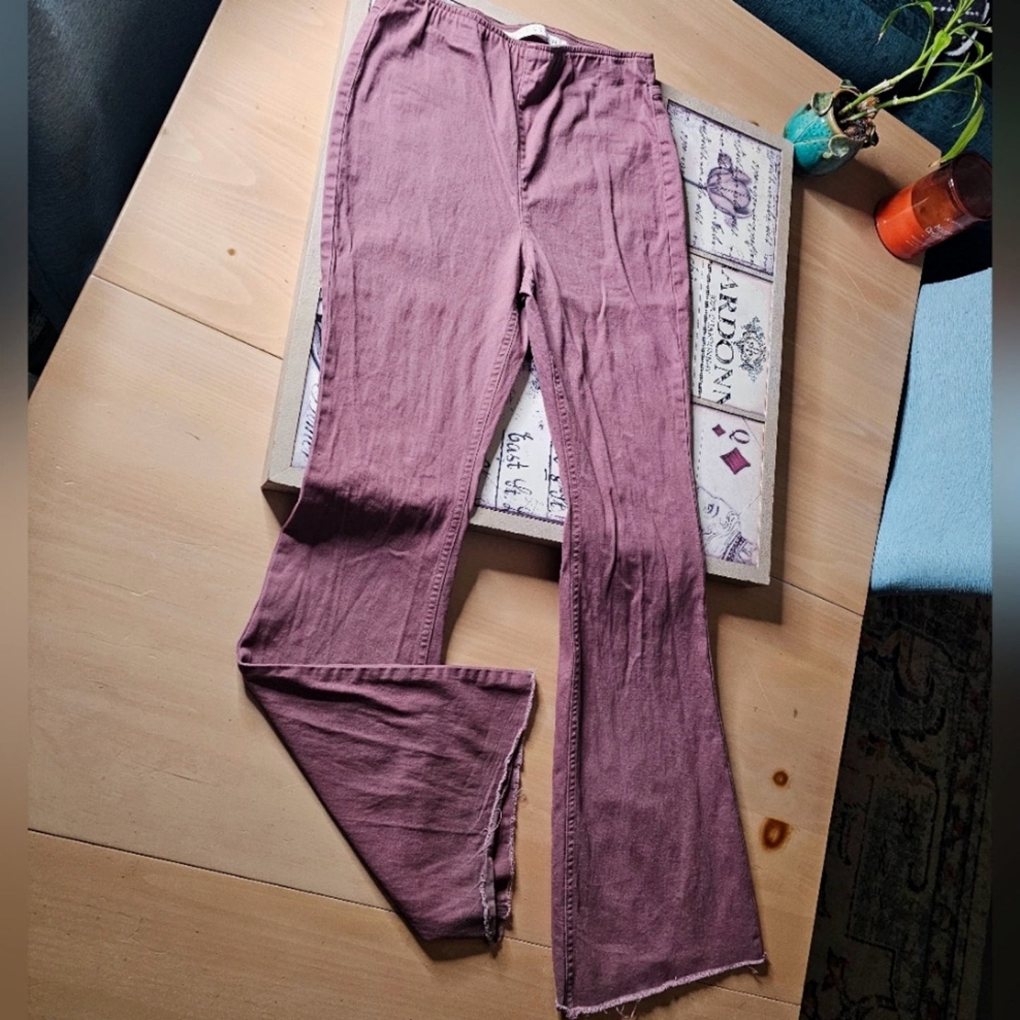 Tinseltown Stretch High Rise Flare Pants