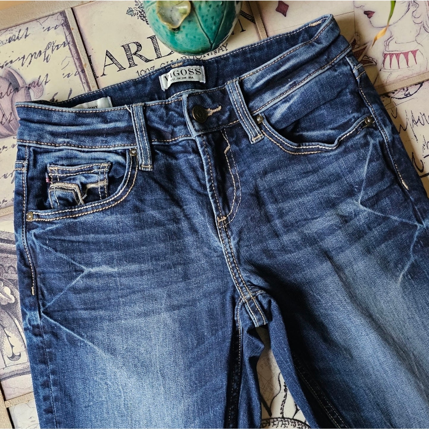 Vigoss Skinny Dark Wash Stretchy Jean's