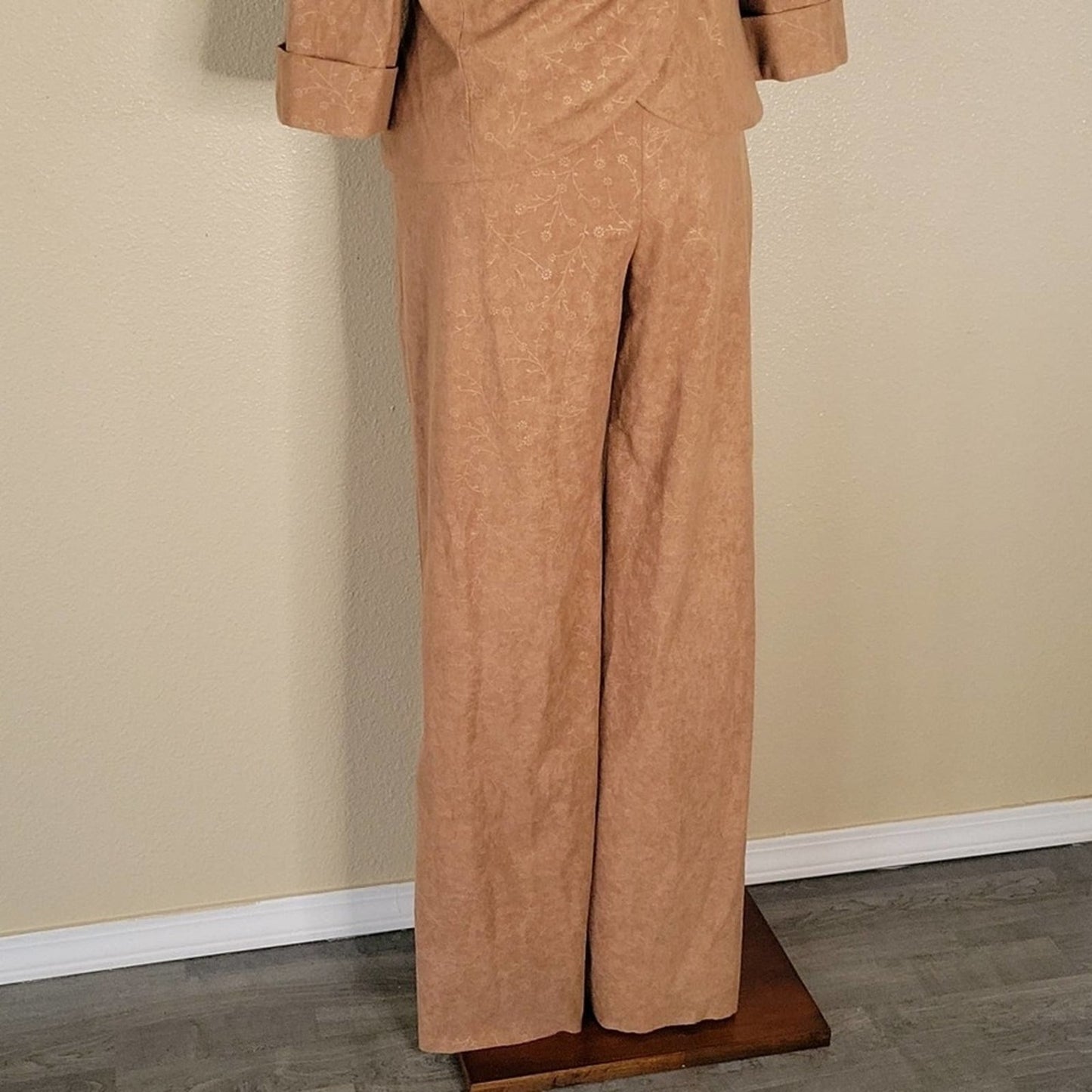 Vintage Home-Made Suede Floral Blazer Pant Set