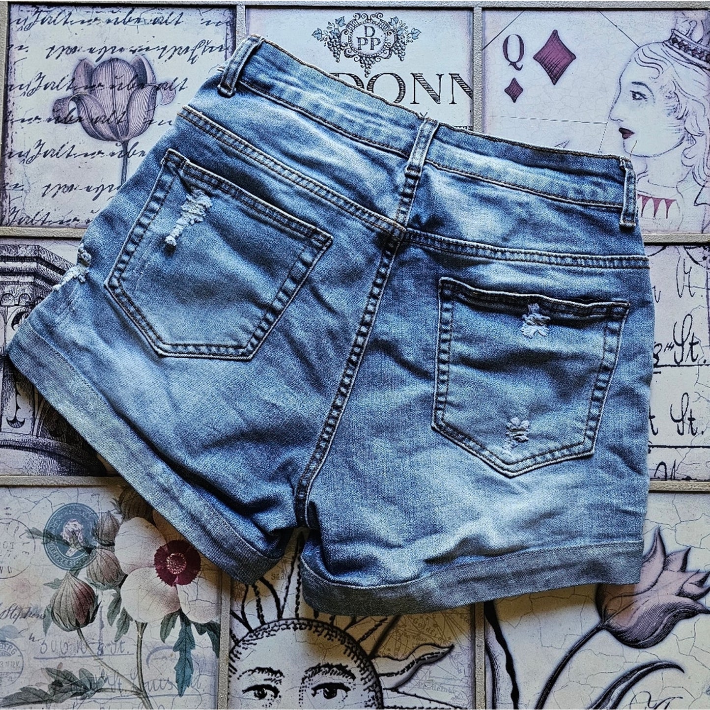 Stretchy Distressed Cute Jean Shorts