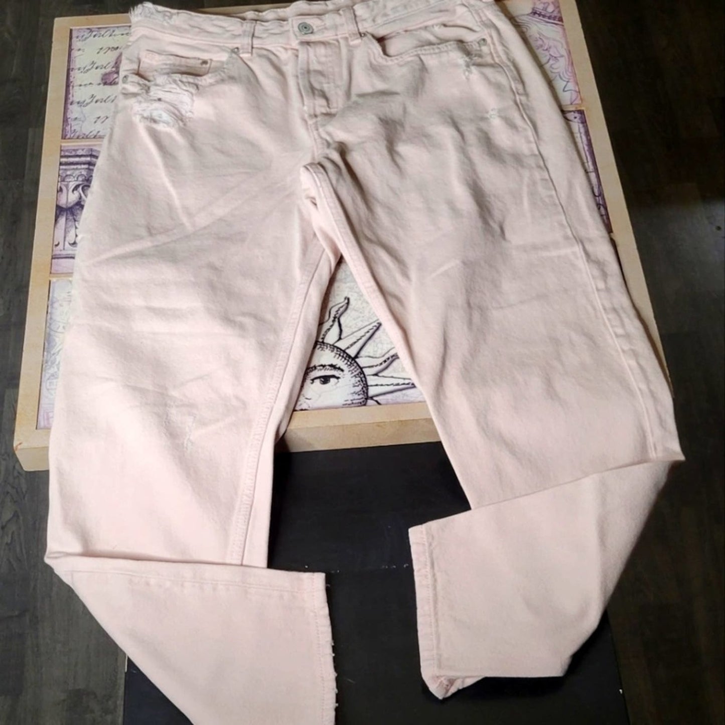 H&M Vintage Light Pink Distressed Boyfriend Jeans