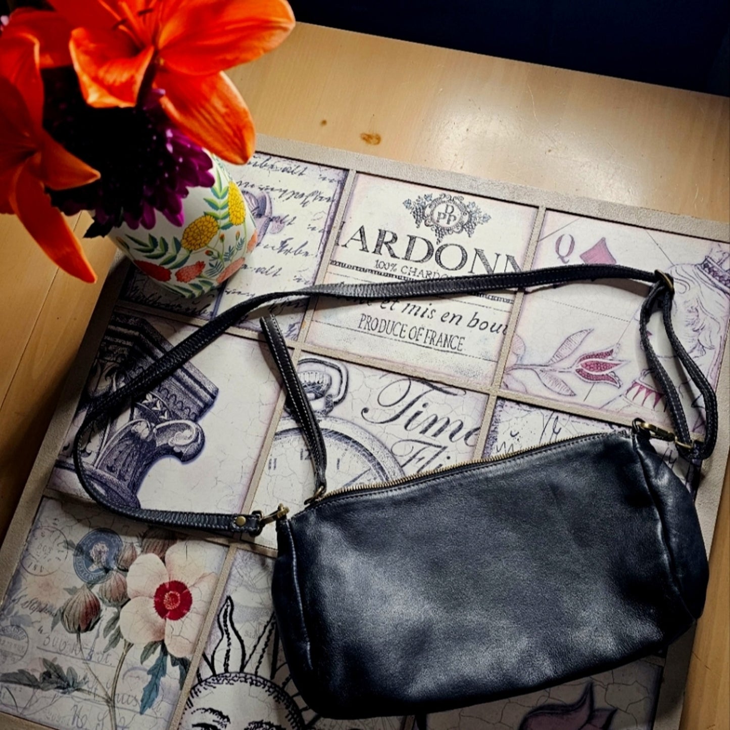 Vintage AU.79 Leather Stunning Purse