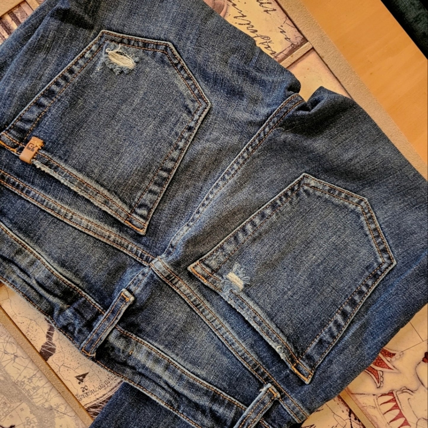 Joe's Jean's Skinny Ankle Distressed