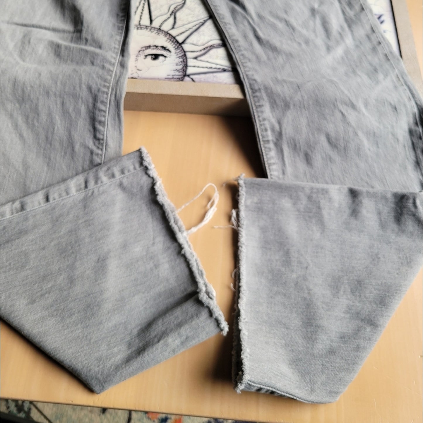 Joe's Grey Honey Fit Cropped Stretchy Jean's